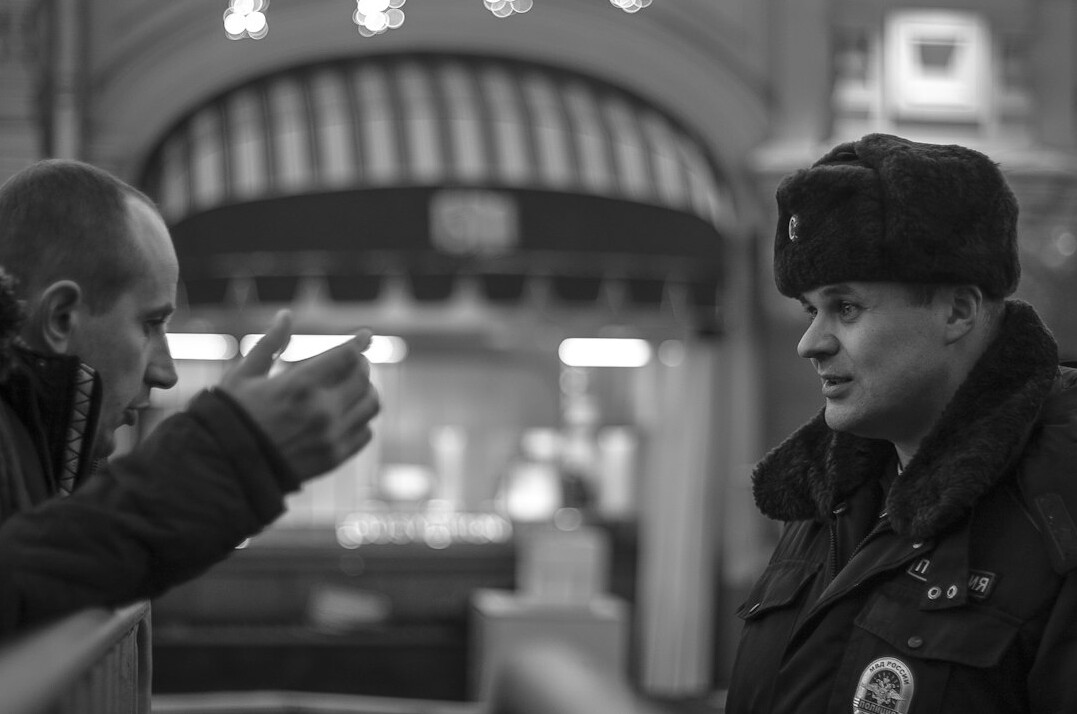 detective interviewing suspect